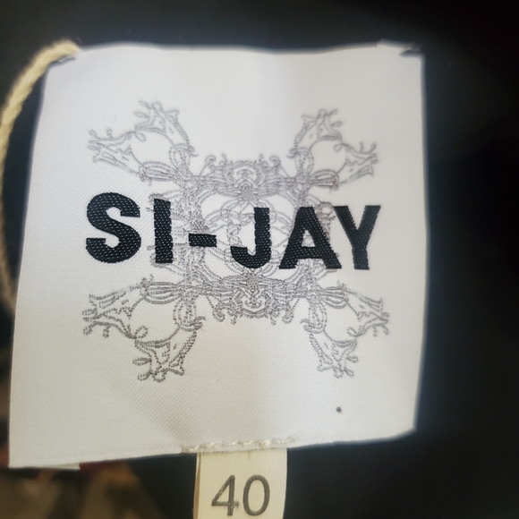 Si-Jay Pencil Skirt, Size 40, NWOT - Picture 5 of 8